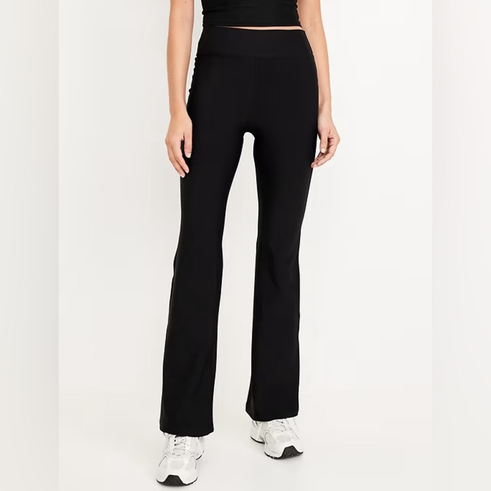 NWT Old Navy Extra High-Waisted PowerSoft Flare Leggings